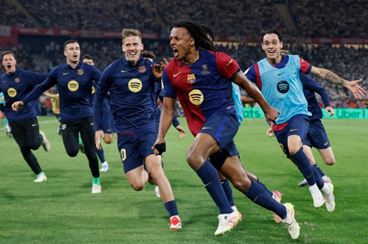 爱游戏官方登录入口-巴维利亚雷亚尔三连胜，莱加内斯遭遇连败