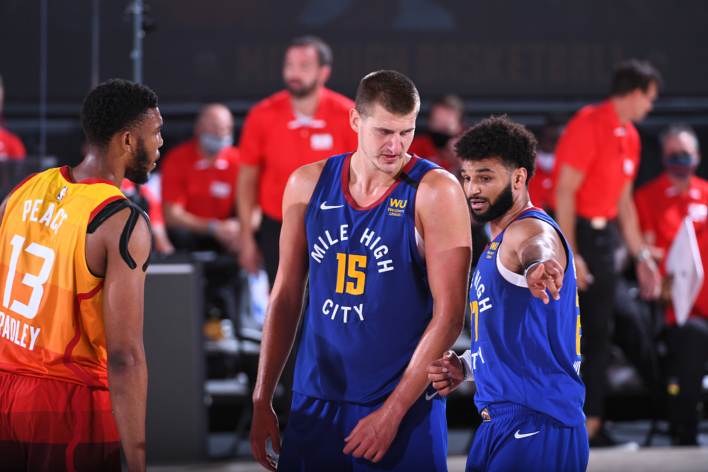 爱游戏-开拓者队士气高昂，争取更多胜利