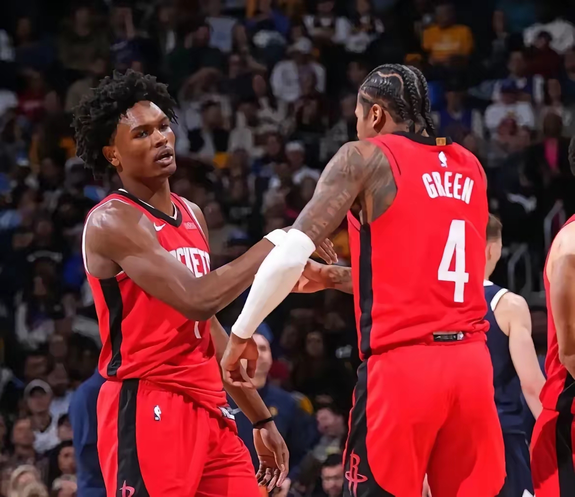 火箭大胜黄蜂,结束连败 火箭大胜黄蜂,结束连败