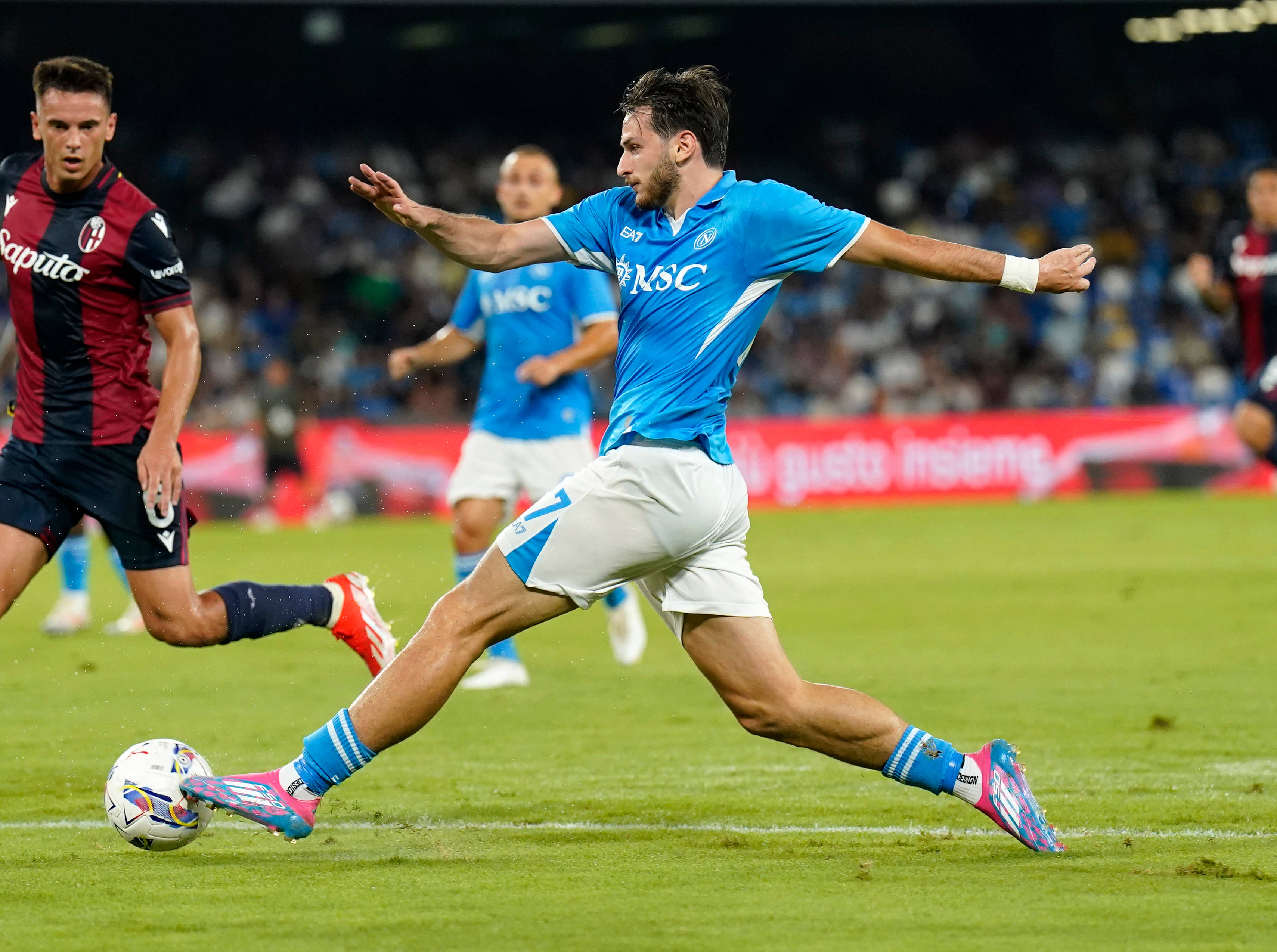 爱游戏登录-那不勒斯客场不敌拉齐奥，遗憾失利的简单介绍