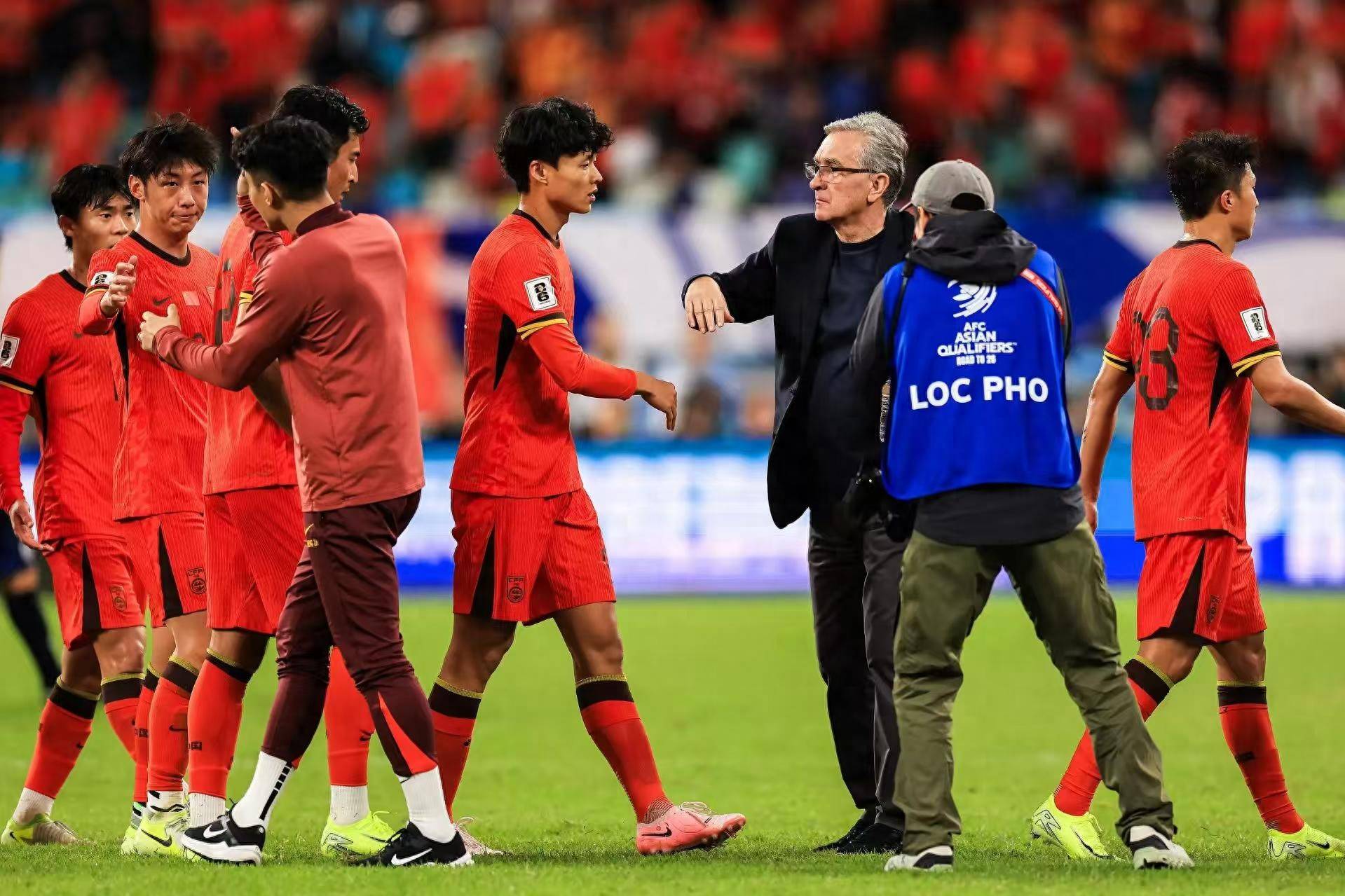 包含国家青年足球队备战比赛,团结合作展现最佳状态的词条 包含国家青年足球队备战比赛,团结合作展现最佳状态的词条