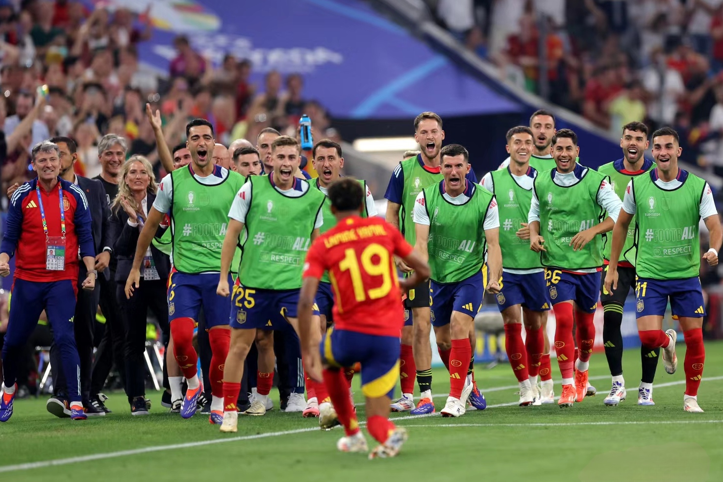 塞尔维亚球队实现逆转进入强 塞尔维亚球队实现逆转进入强