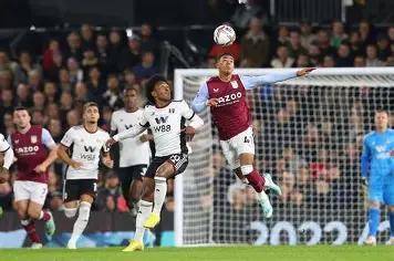 奥格斯堡豪取胜利,队员合力截下对手的简单介绍 奥格斯堡豪取胜利,队员合力截下对手的简单介绍